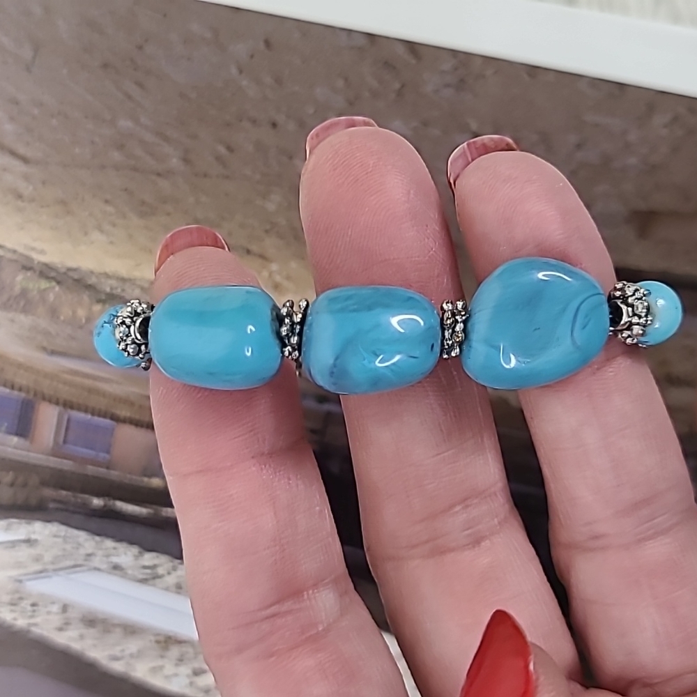 Bracelet Turquoise Silver Toggle Closure Charm Everyday Casual Western Gift EUC - Picture 3 of 5